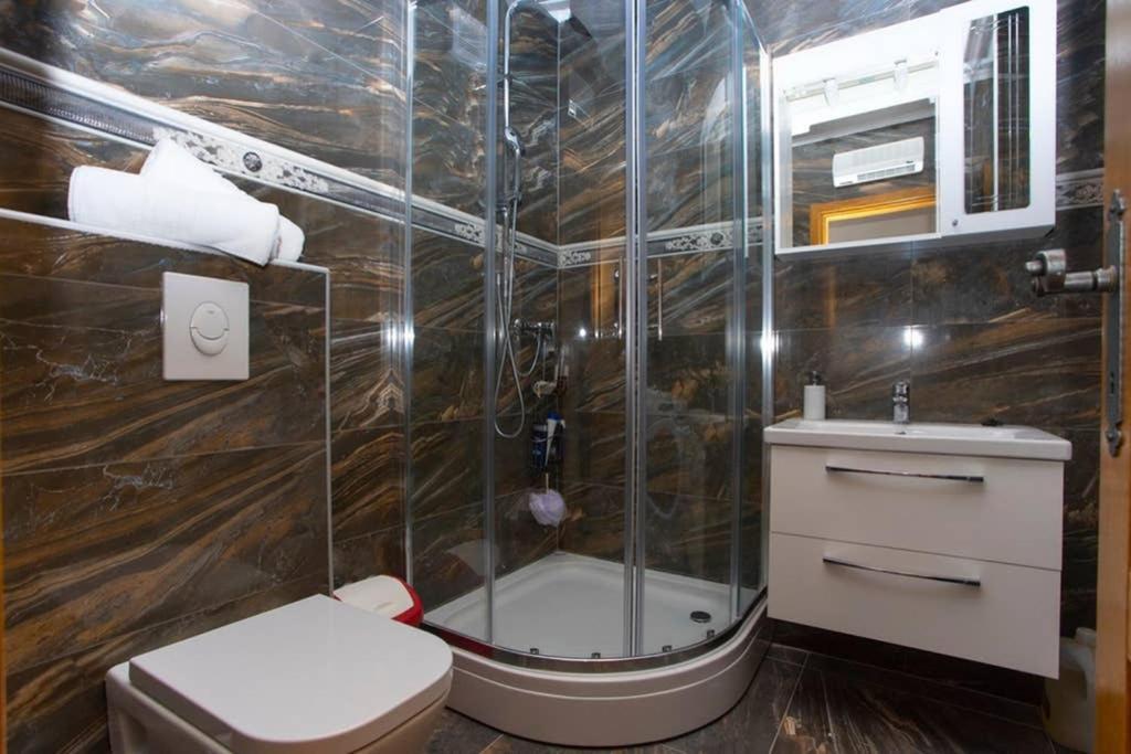 Apartments Vladimir #3 Макарска Екстериор снимка